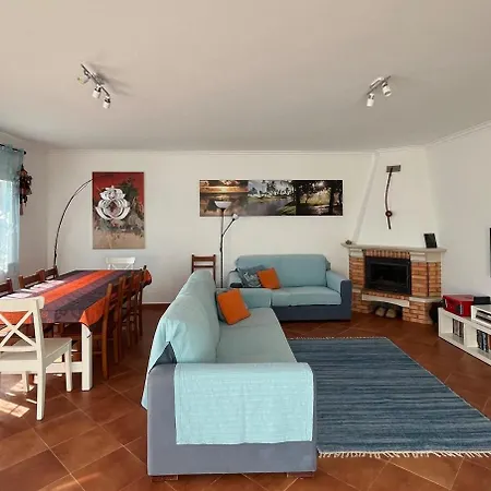 E By Dolcestay - V4 No Meco A 5min Da Com Jardim & Bbq *