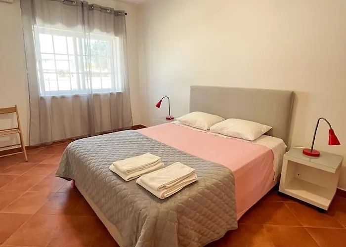 E By Dolcestay - V4 No Meco A 5min Da Com Jardim & Bbq * Sesimbra